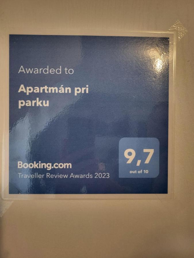 Apartman Pri Parku Sered' Extérieur photo